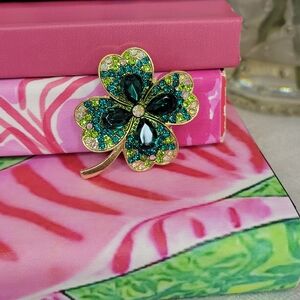 Gold & Green 4 Leaf Clover Brooch